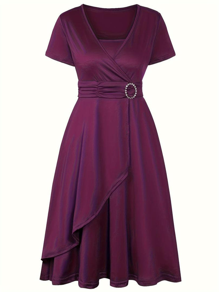 Stilvolles Abendkleid Mit V-Ausschnitt Für Damen | Midi