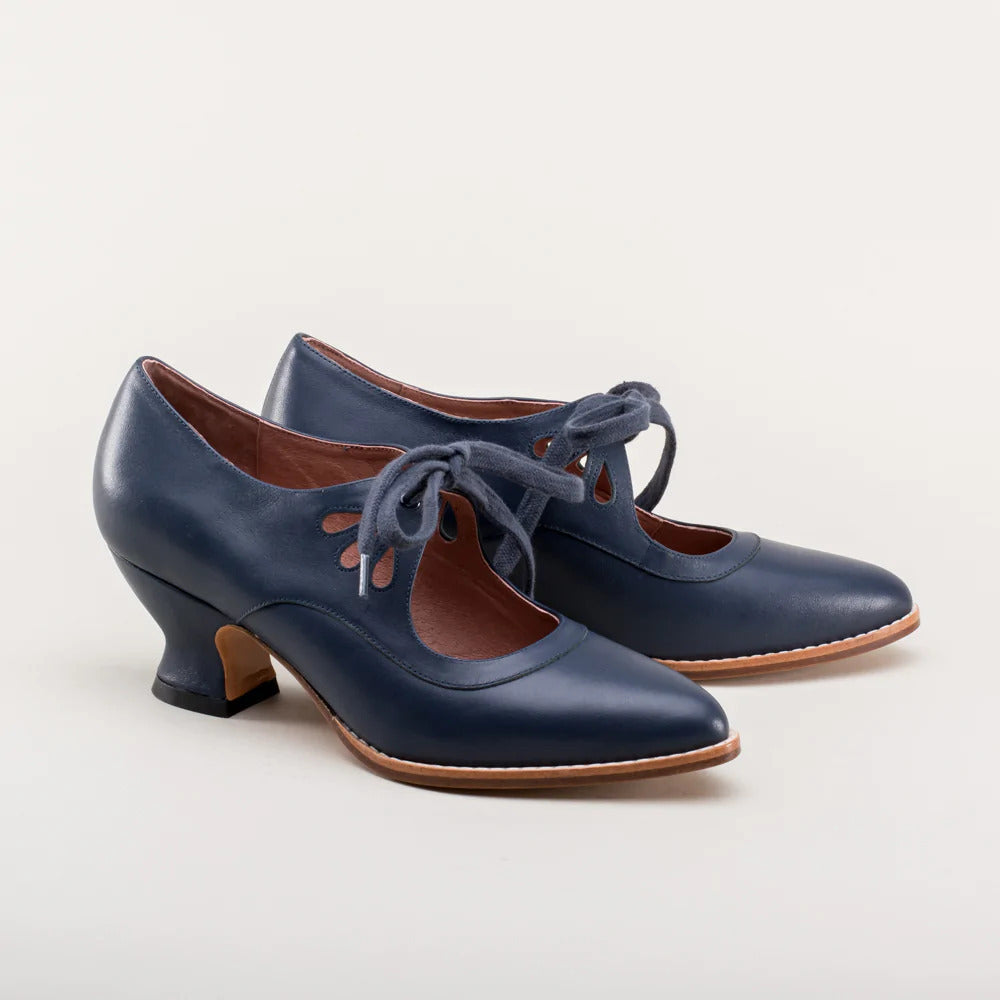 Damen Schuhe mit Cutouts und niedrigem Absatz