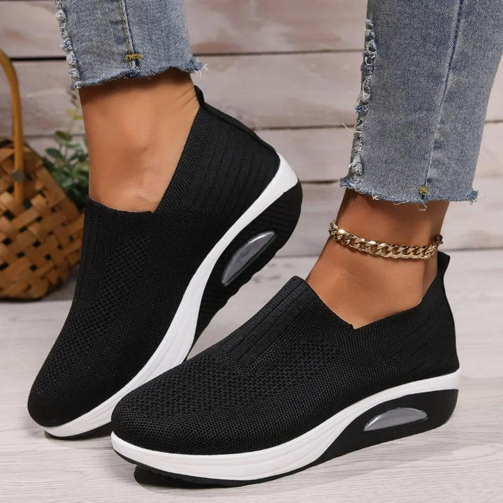 Damen Slip-On Mesh-Plateau-Sneaker mit Luftgepolsterter Sohle