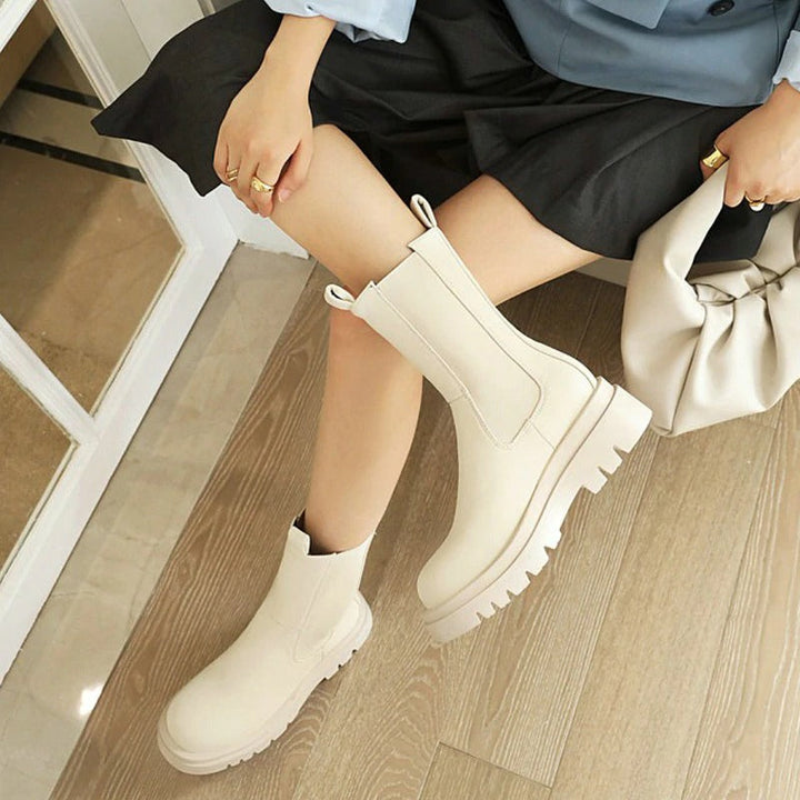 Damen Plateaustiefel aus Veganleder