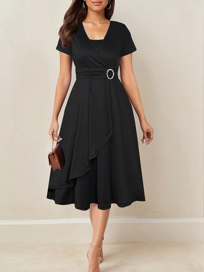 Stilvolles Abendkleid Mit V-Ausschnitt Für Damen | Midi