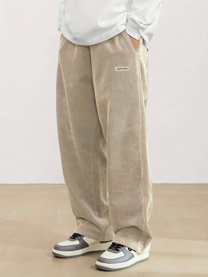 Herren-Cordhose mit weitem Schnitt