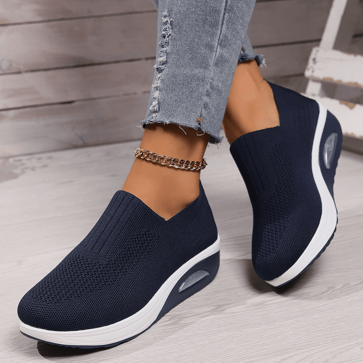 Damen Slip-On Mesh-Plateau-Sneaker mit Luftgepolsterter Sohle