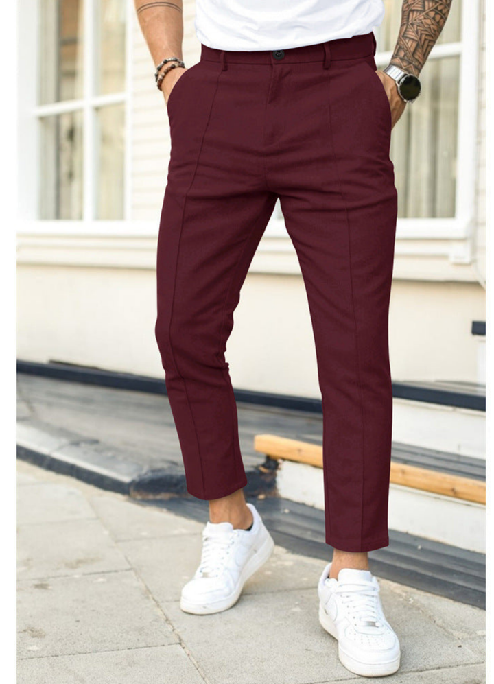 Herrenhose Knöchellang mit leicht schmal zulaufendem Bein