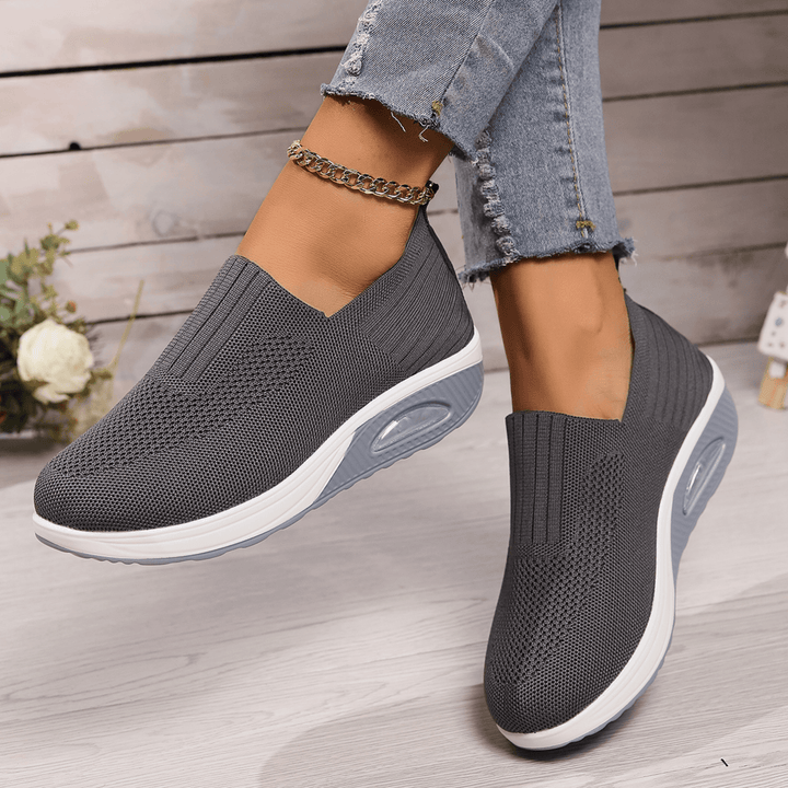 Damen Slip-On Mesh-Plateau-Sneaker mit Luftgepolsterter Sohle