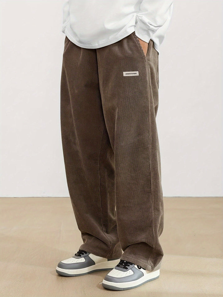 Herren-Cordhose mit weitem Schnitt