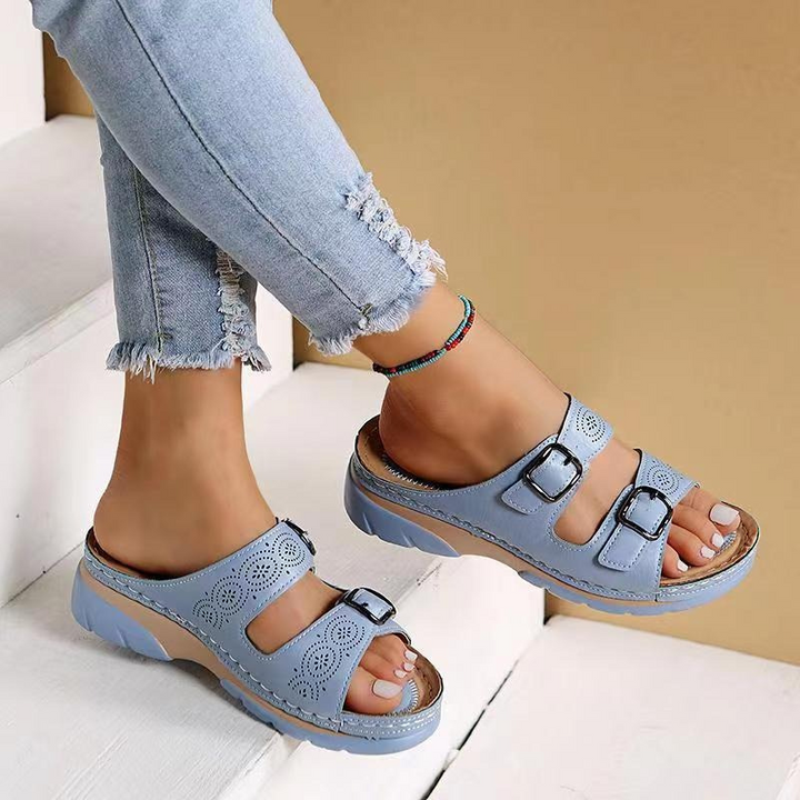 Damen Sommer Zweifarbige Slidesandalen mit Schnallen and Ausschnittdetails