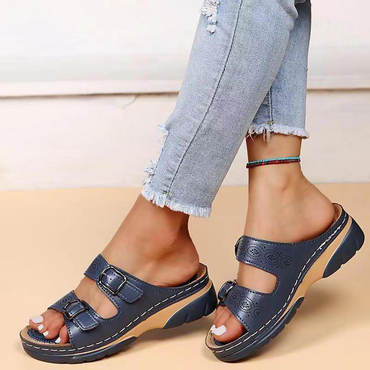 Damen Sommer Zweifarbige Slidesandalen mit Schnallen and Ausschnittdetails