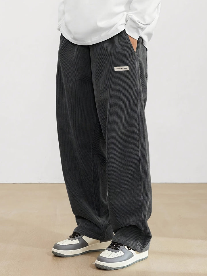 Herren-Cordhose mit weitem Schnitt