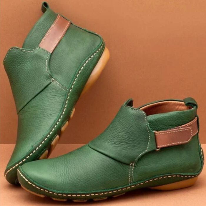 Damen Slip-On Veganer Leder Stiefeletten mit Seitlichem Riemen