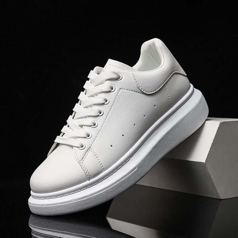 Herren-Sneaker mit dicker Plateausohle