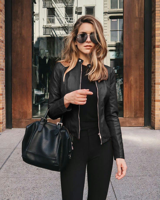Figurbetonte Lederjacke Für Damen | Winter