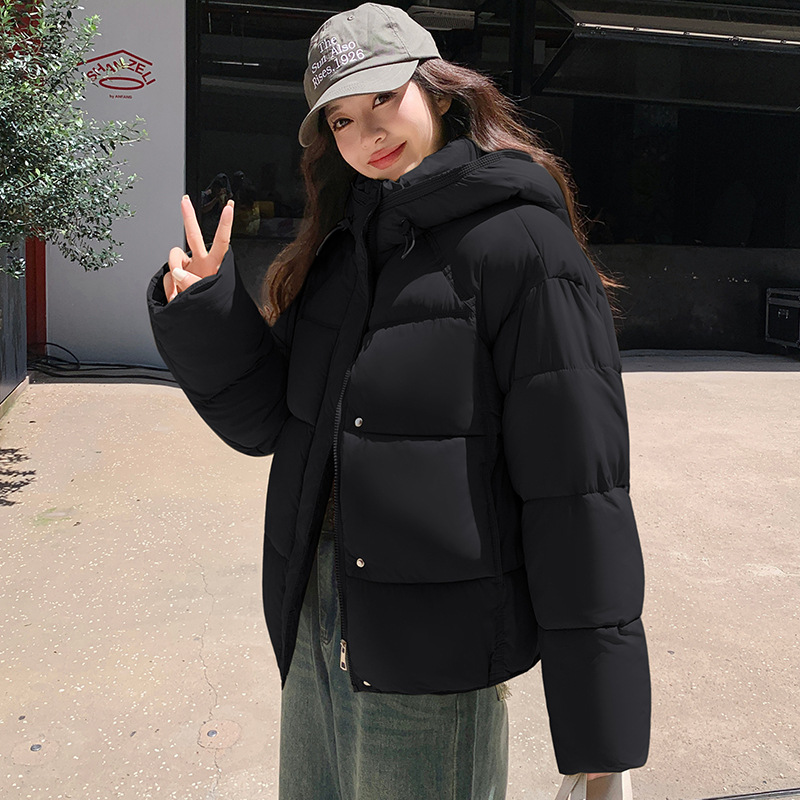 Schwarze Daunenjacke Für Damen | Mit Kapuze