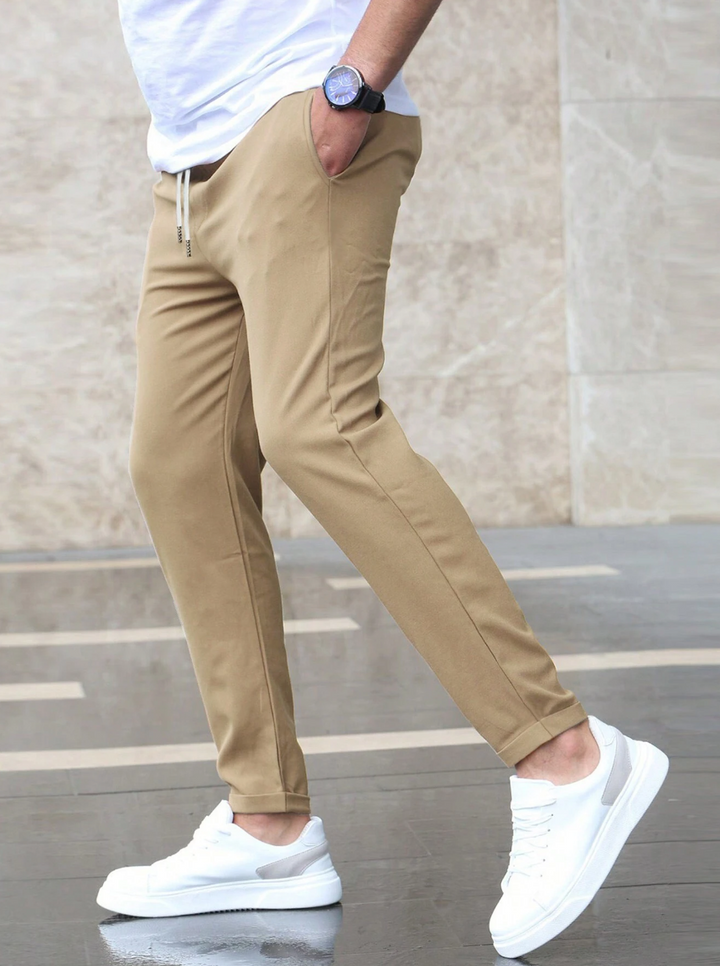 Herrenhose Mit Stretch Und Tasche | Stilvoll