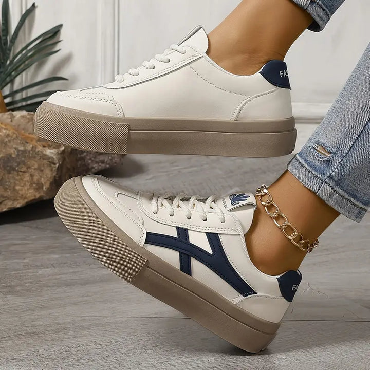 Damen Sneaker aus Veganem Leder mit Schnürung