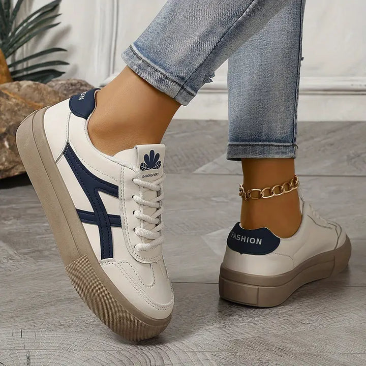 Damen Sneaker aus Veganem Leder mit Schnürung