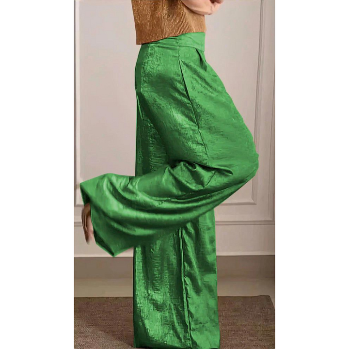 Damenhose mit weitem geradem Bein
