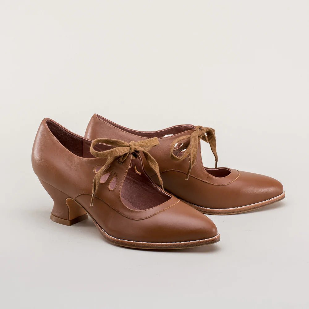 Damen Schuhe mit Cutouts und niedrigem Absatz
