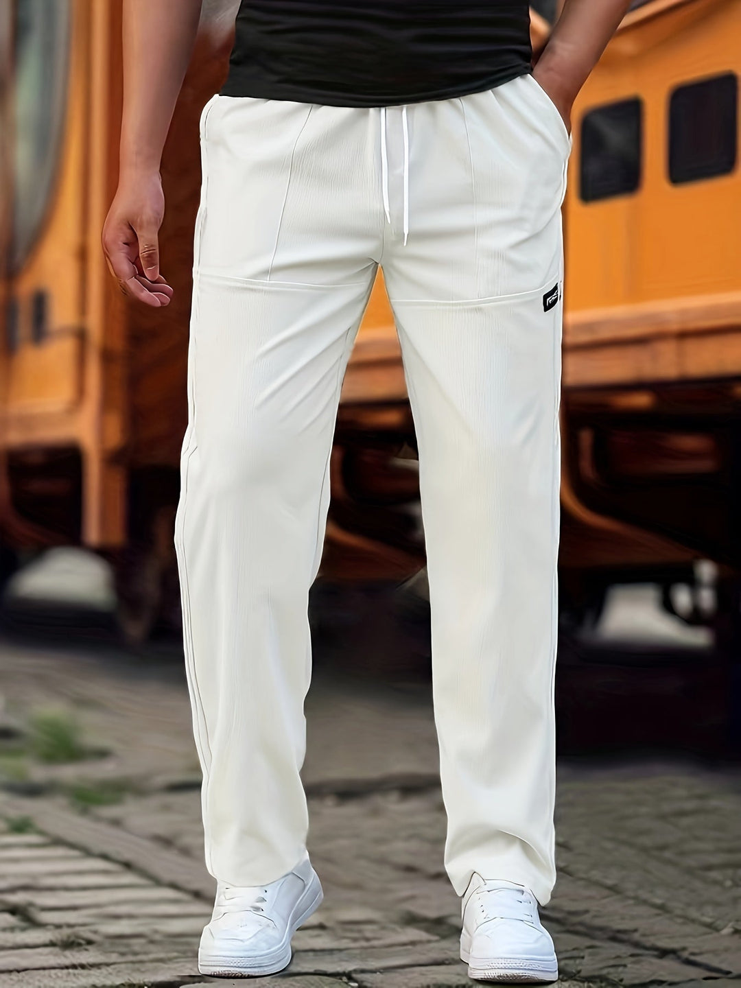 Herren Sporthose mit Kordelzug and Taschen