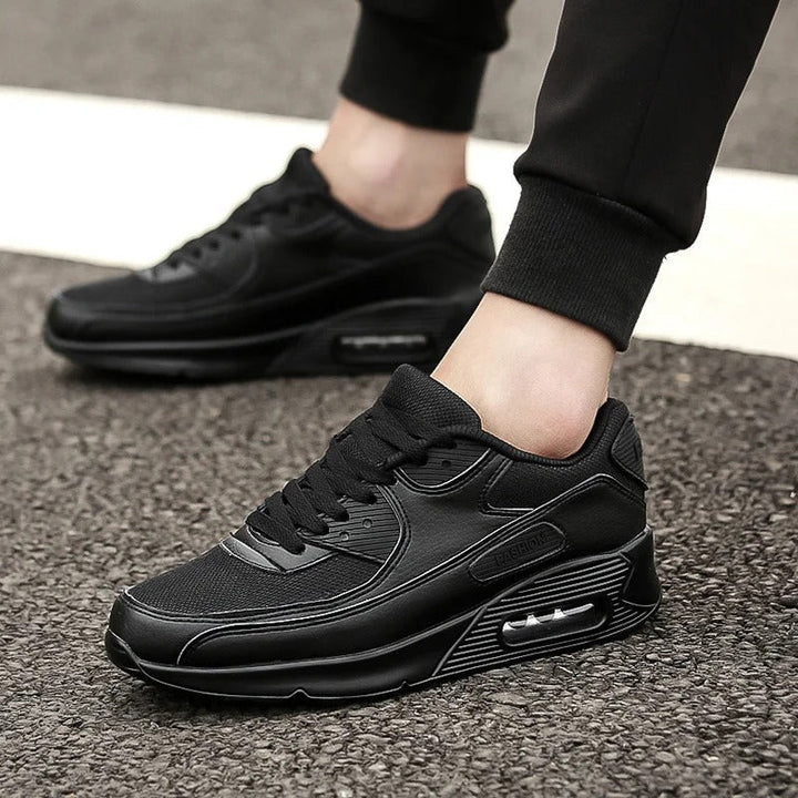 Vegane Leder-Sneaker mit hoher Sohle für Herren
