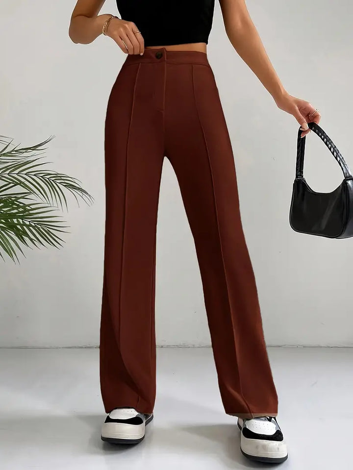 Gerade geschnittene Damenhose mit Seitennähten