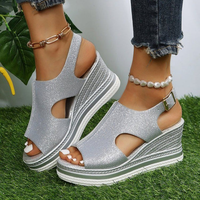 Offene Wedge-Sandalen für Damen mit Textur-Obermaterial