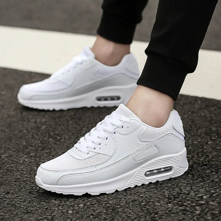 Vegane Leder-Sneaker mit hoher Sohle für Herren