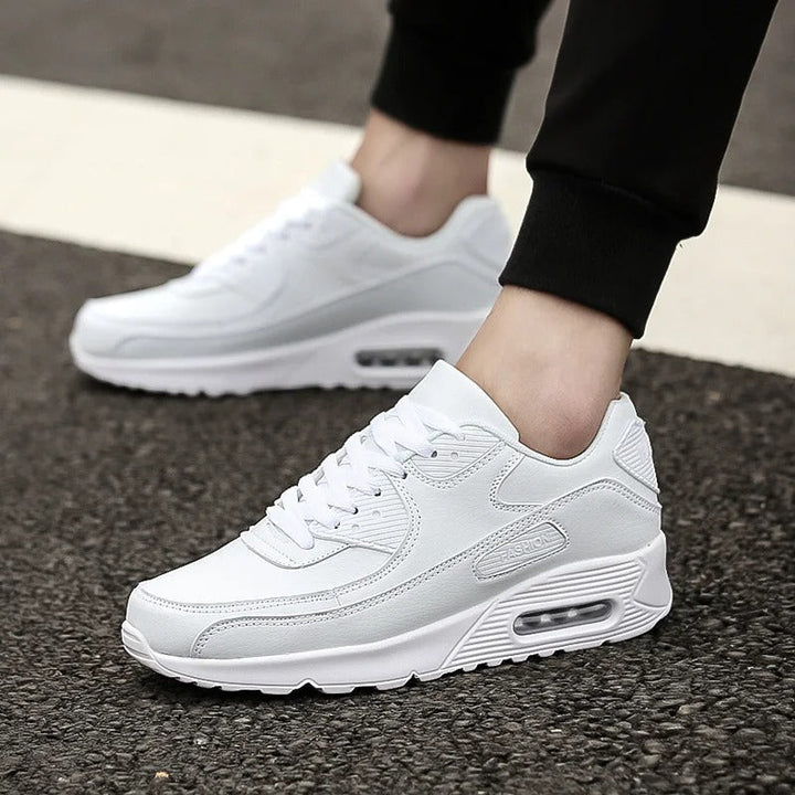 Vegane Leder-Sneaker mit hoher Sohle für Herren