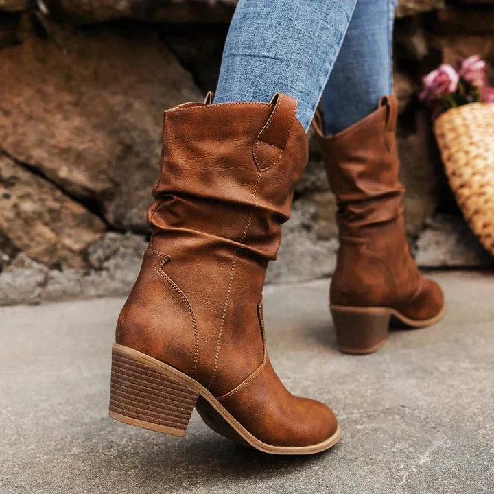 Damen Stiefel aus veganem Leder mit Raffungen