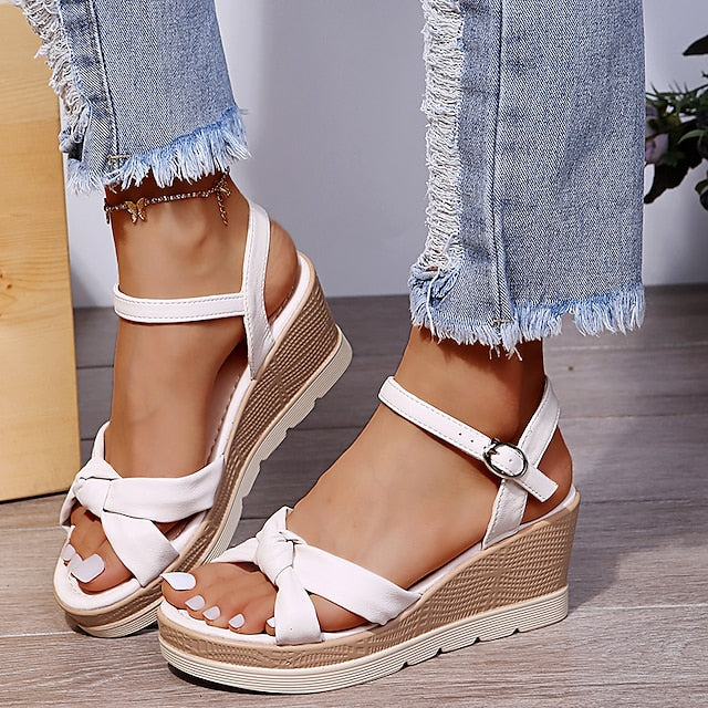 Keilabsatz-Sandalen mit Kreuzriemen für Damen