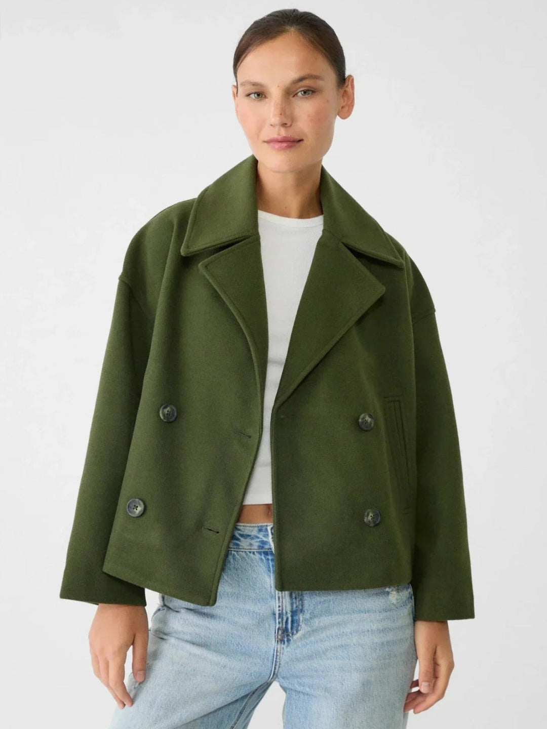 Kurze Oversized Jacke Für Damen | Knopfdetail