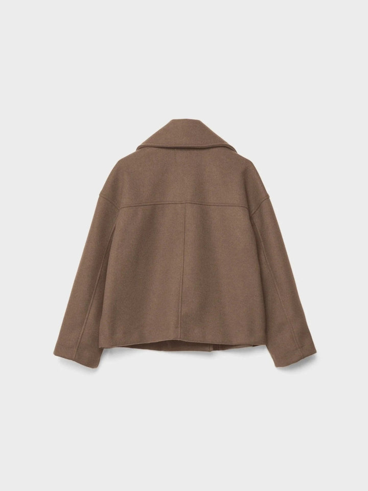 Kurze Oversized Jacke Für Damen | Knopfdetail