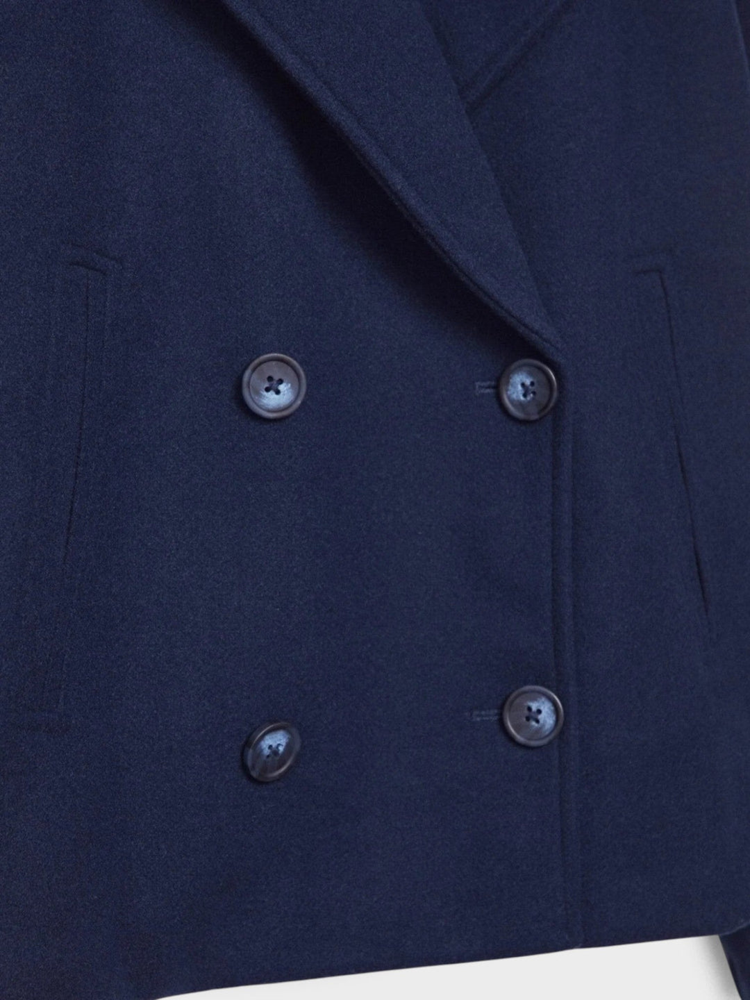 Kurze Oversized Jacke Für Damen | Knopfdetail