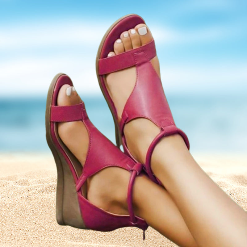 Damen-Wedgesandalen mit Cut-out-Design