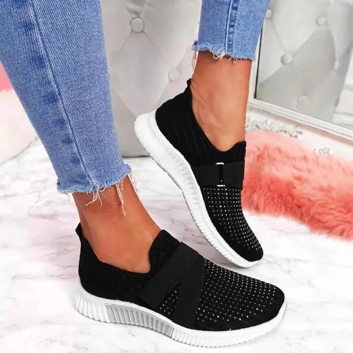 Damen T-Riemen Slip-On Sneaker mit Gummi-Obermaterial